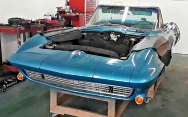 Chevrolet-Corvette-1966-Convertible-20