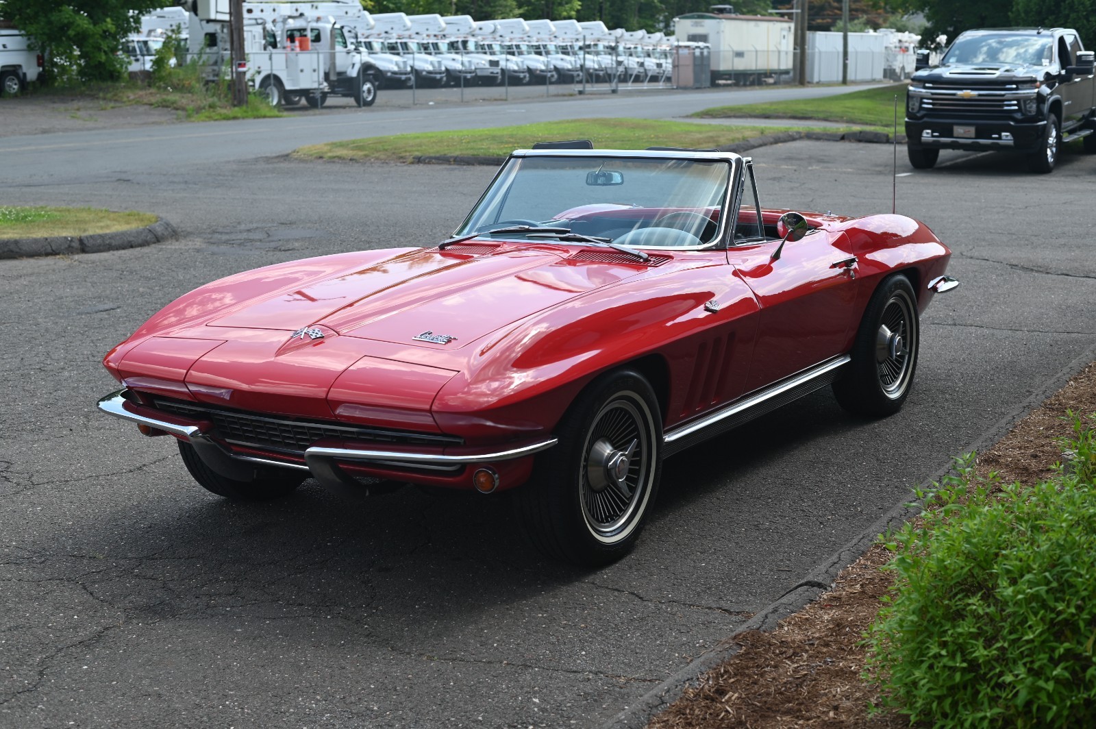 Chevrolet-Corvette-1966-Convertible-20