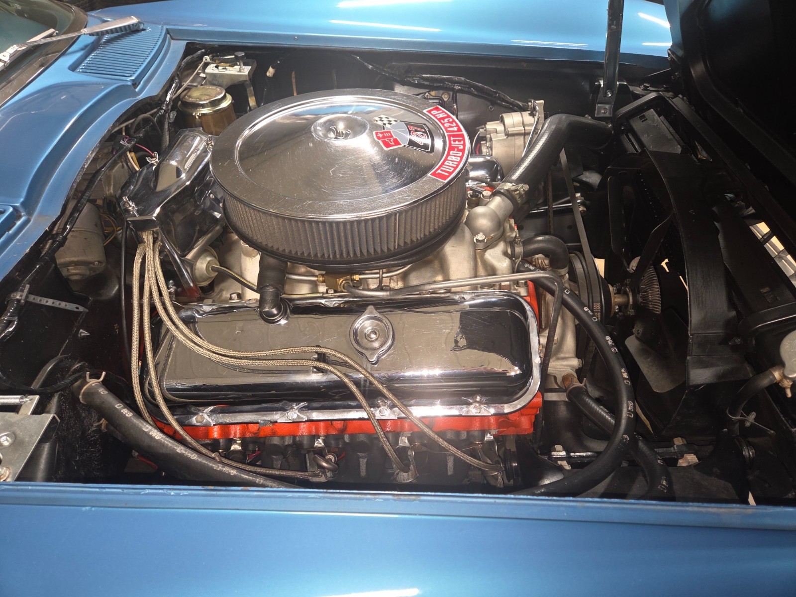 Chevrolet-Corvette-1966-Convertible-23