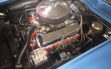 Chevrolet-Corvette-1966-Convertible-25