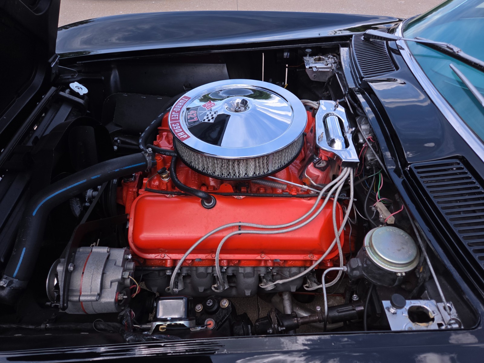 Chevrolet-Corvette-1966-Convertible-30