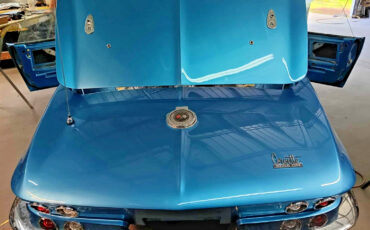 Chevrolet-Corvette-1966-Convertible-37