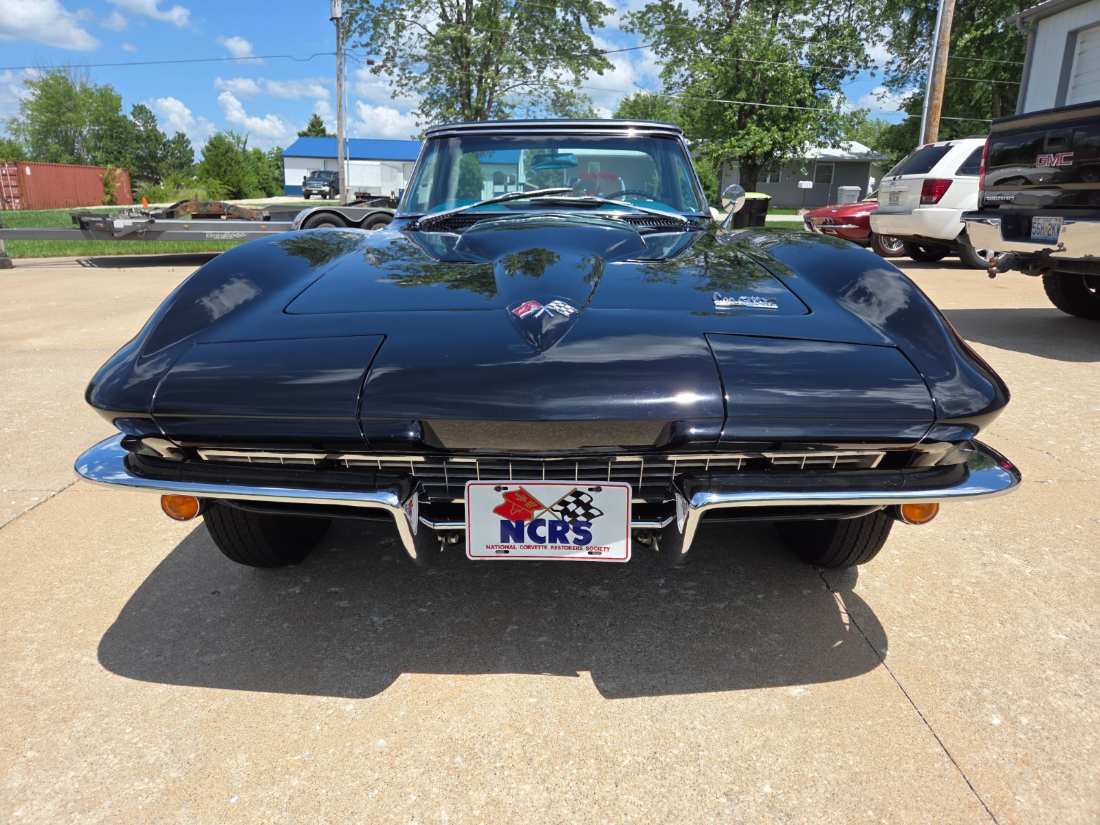 Chevrolet-Corvette-1966-Convertible-4