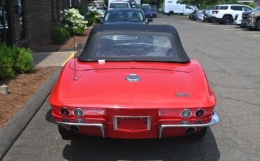 Chevrolet-Corvette-1966-Convertible-4