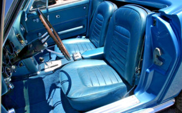 Chevrolet-Corvette-1966-Convertible-6