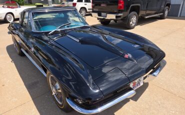 Chevrolet-Corvette-1966-Convertible-6