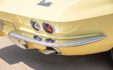 Chevrolet-Corvette-1966-Convertible-8