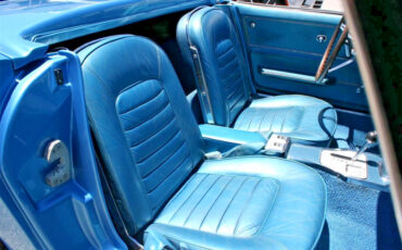 Chevrolet-Corvette-1966-Convertible-8