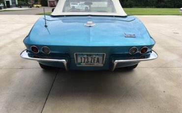 Chevrolet-Corvette-1966-Convertible-8