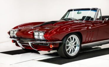 Chevrolet-Corvette-1966-Deep-Ruby-Black-11