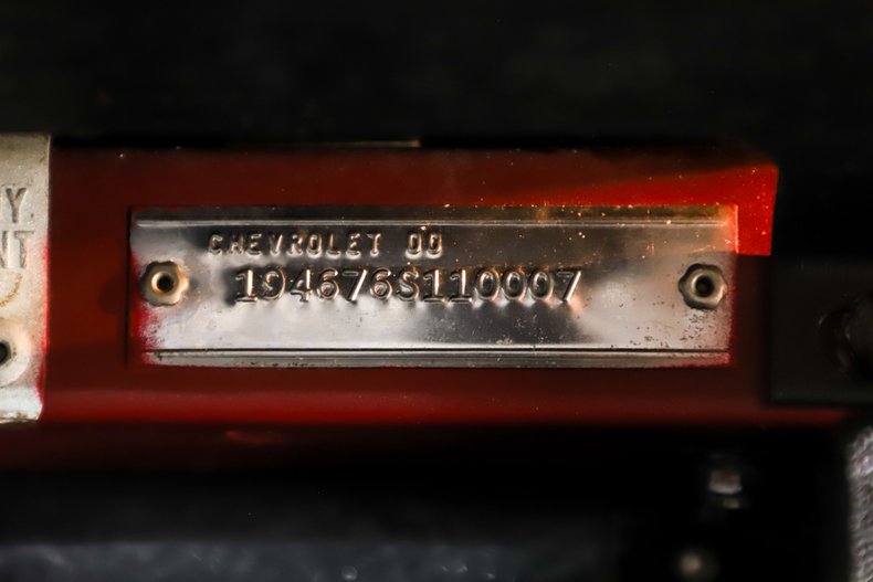 Chevrolet-Corvette-1966-Deep-Ruby-Black-14