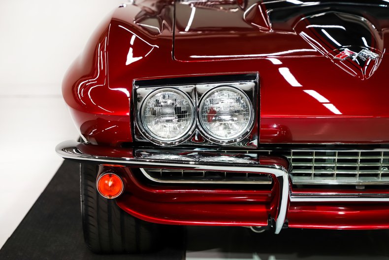 Chevrolet-Corvette-1966-Deep-Ruby-Black-24