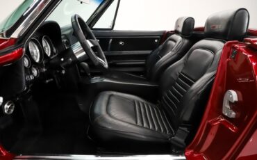 Chevrolet-Corvette-1966-Deep-Ruby-Black-25