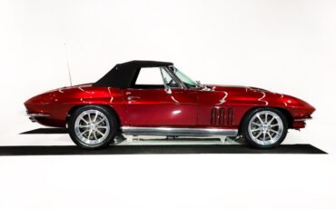 Chevrolet-Corvette-1966-Deep-Ruby-Black-28