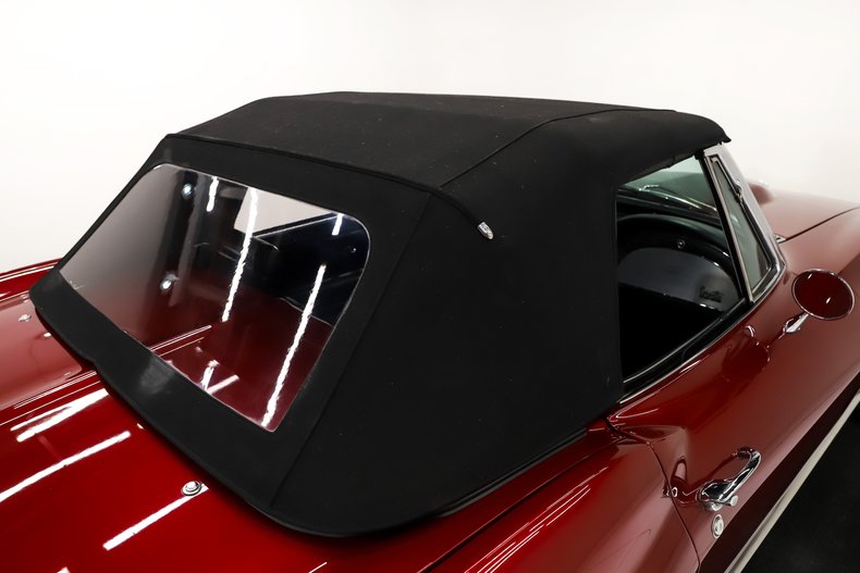 Chevrolet-Corvette-1966-Deep-Ruby-Black-29