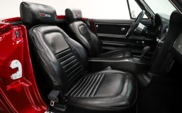 Chevrolet-Corvette-1966-Deep-Ruby-Black-39