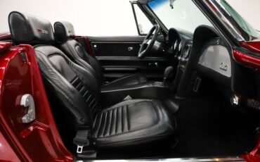 Chevrolet-Corvette-1966-Deep-Ruby-Black-42