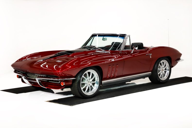 Chevrolet-Corvette-1966-Deep-Ruby-Black-47