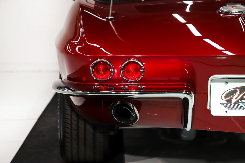 Chevrolet-Corvette-1966-Deep-Ruby-Black-48