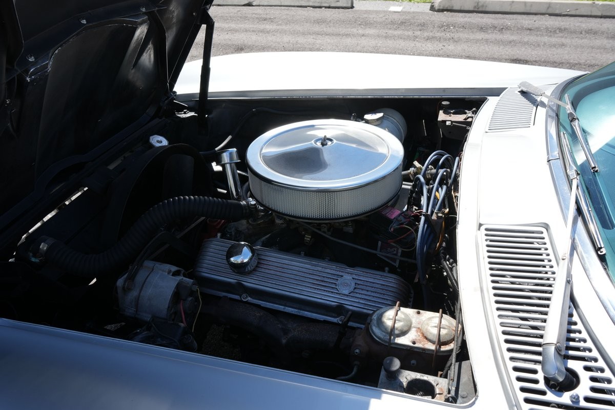 Chevrolet-Corvette-1967-18