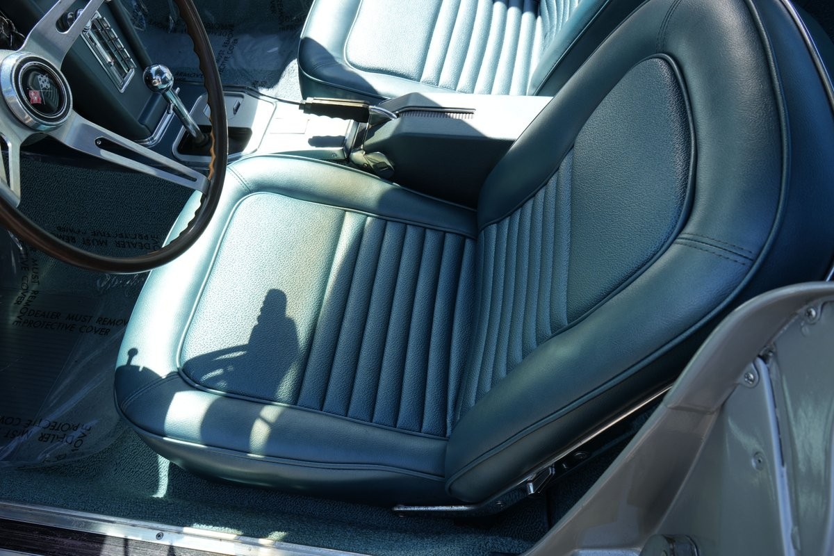 Chevrolet-Corvette-1967-22