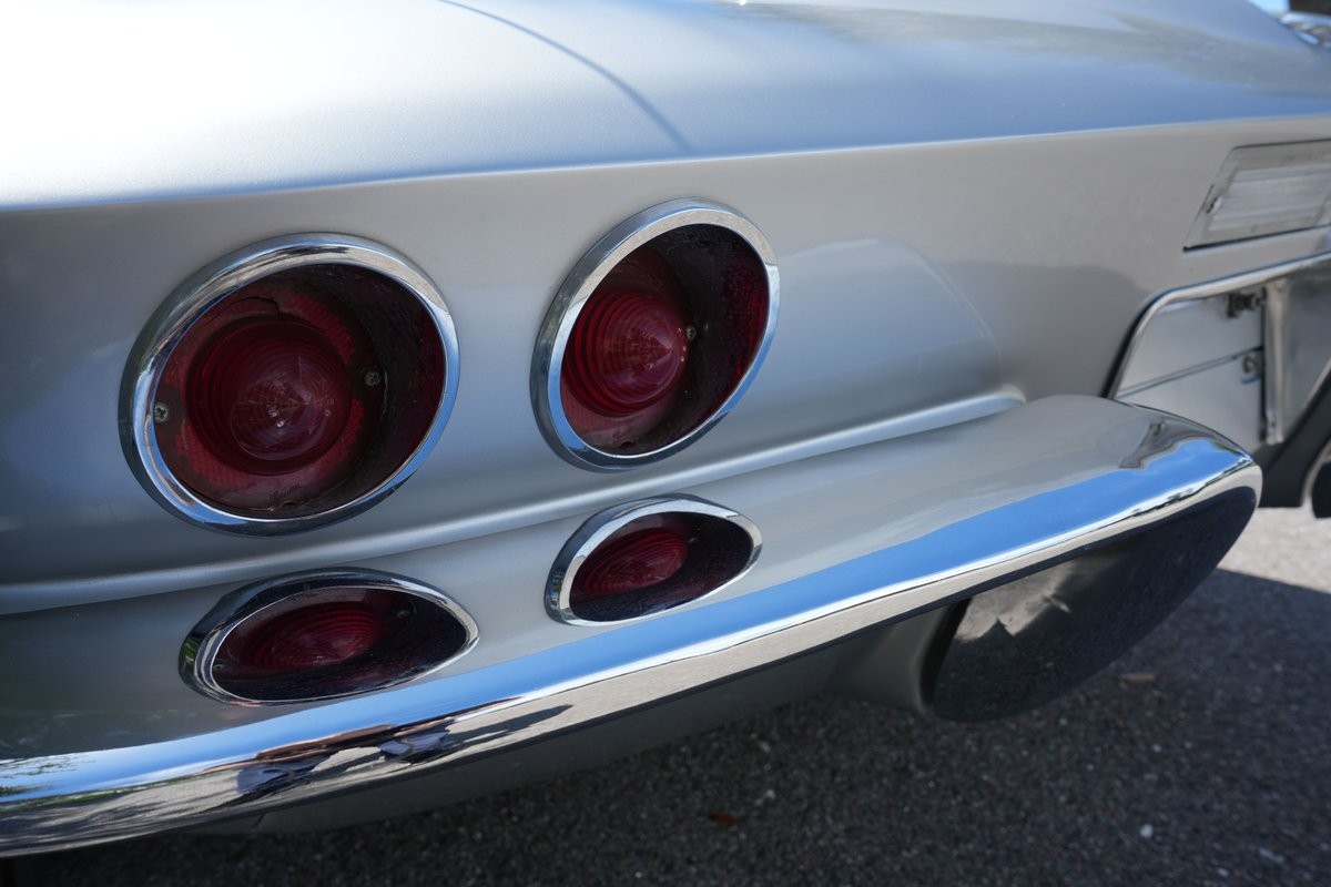 Chevrolet-Corvette-1967-9