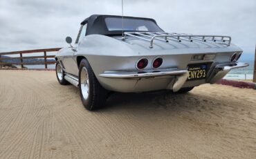 Chevrolet-Corvette-1967-Convertible-1