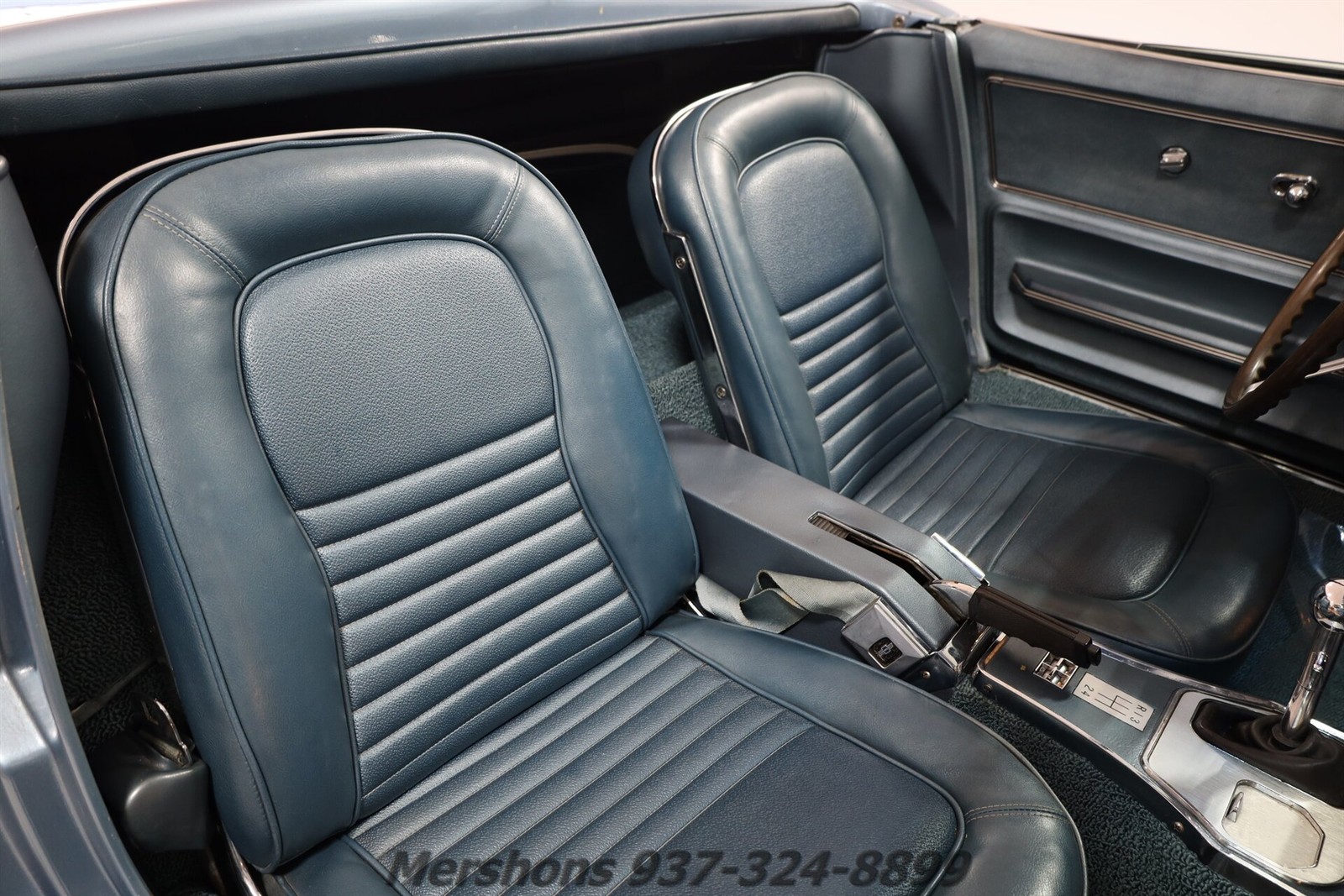 Chevrolet-Corvette-1967-Convertible-13