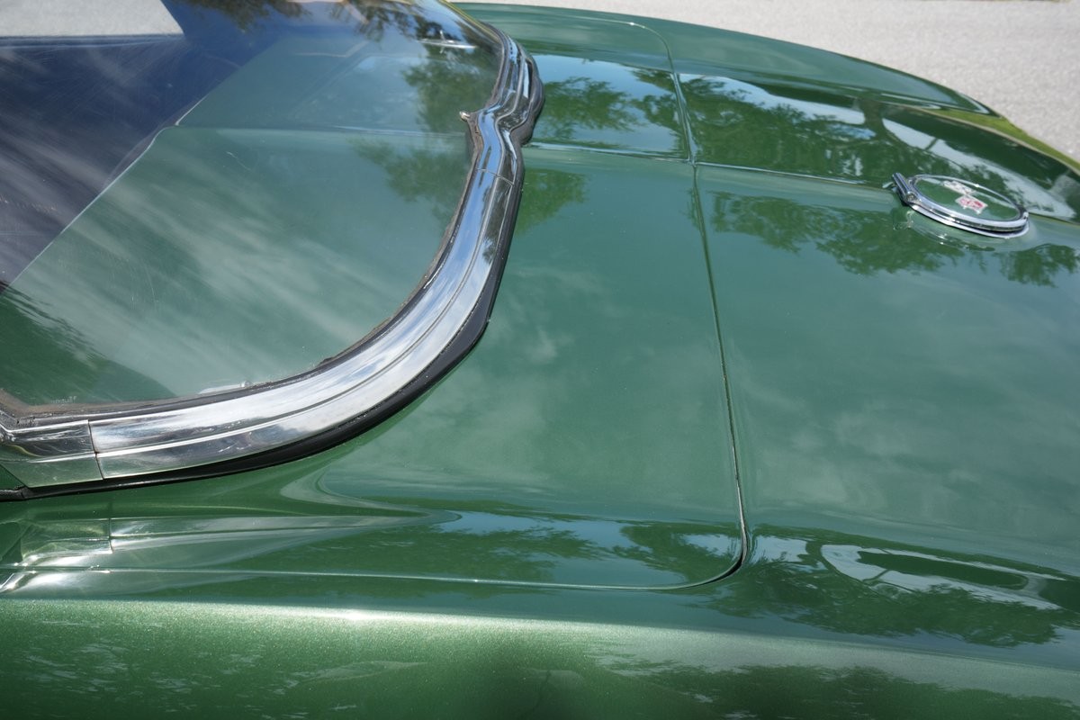 Chevrolet-Corvette-1967-Convertible-14