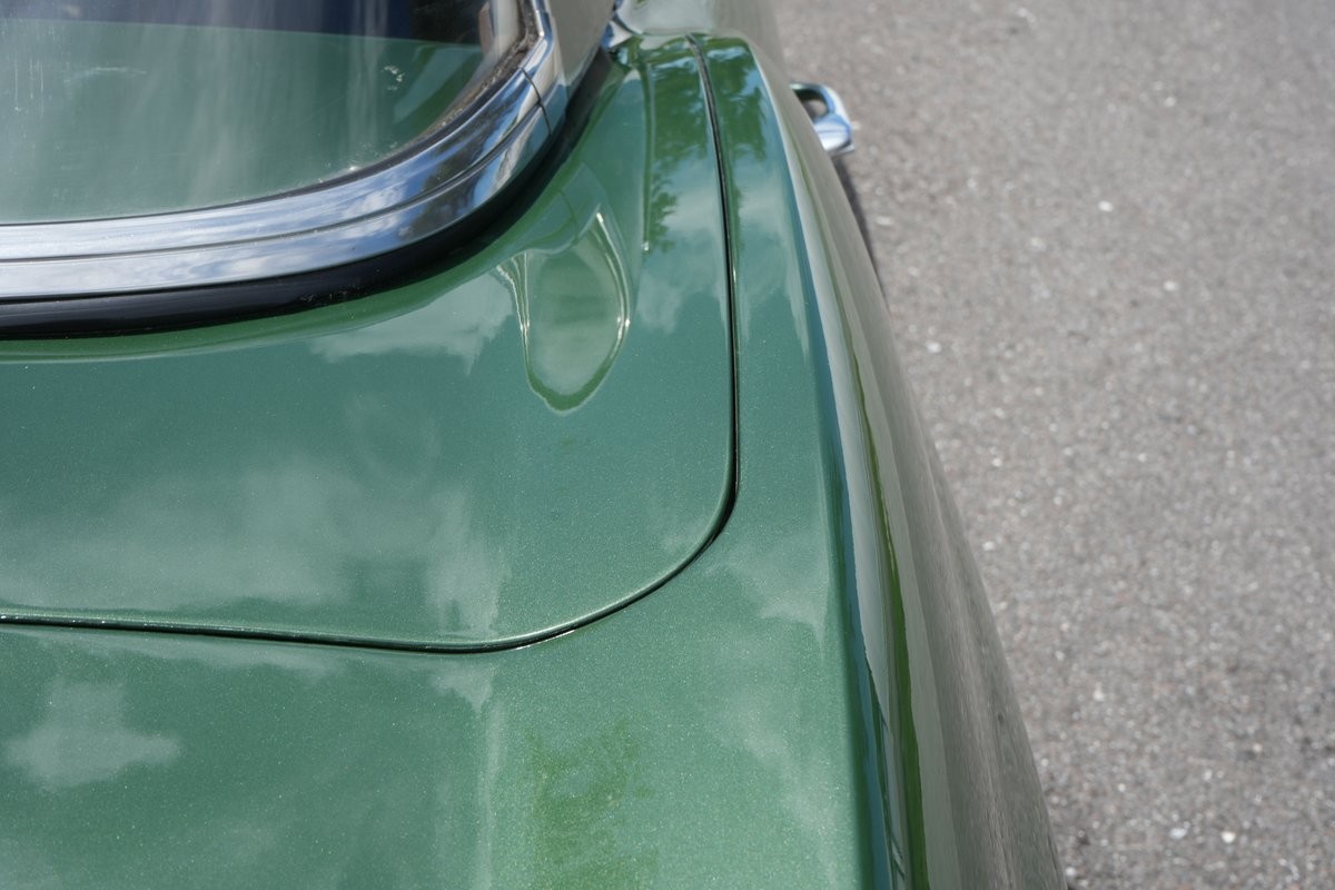 Chevrolet-Corvette-1967-Convertible-17
