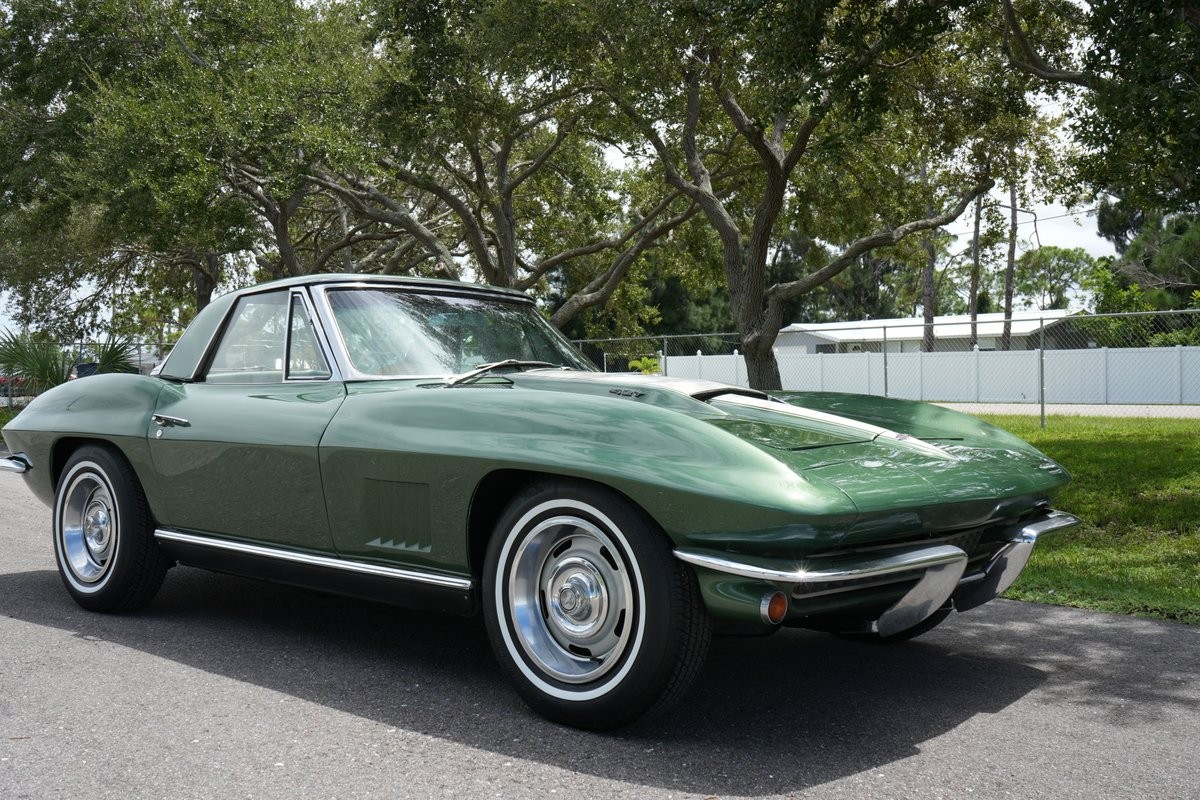 Chevrolet-Corvette-1967-Convertible-19