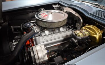 Chevrolet-Corvette-1967-Convertible-2