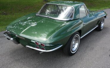 Chevrolet-Corvette-1967-Convertible-23