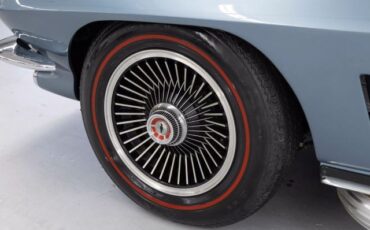Chevrolet-Corvette-1967-Convertible-24