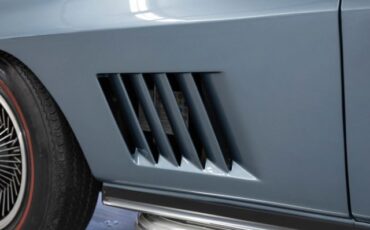Chevrolet-Corvette-1967-Convertible-25