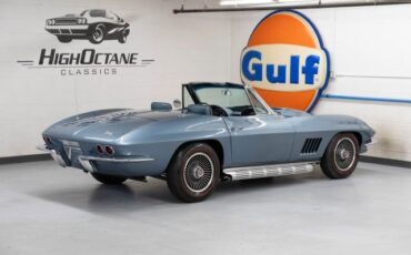 Chevrolet-Corvette-1967-Convertible-32