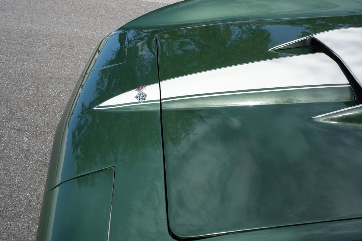 Chevrolet-Corvette-1967-Convertible-7