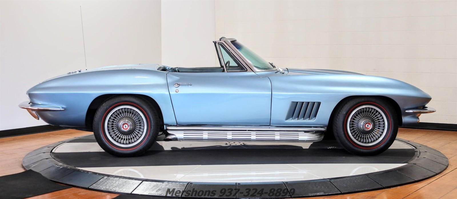 Chevrolet-Corvette-1967-Convertible-7