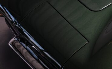 Chevrolet-Corvette-1967-Coupe-12