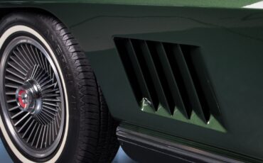 Chevrolet-Corvette-1967-Coupe-13