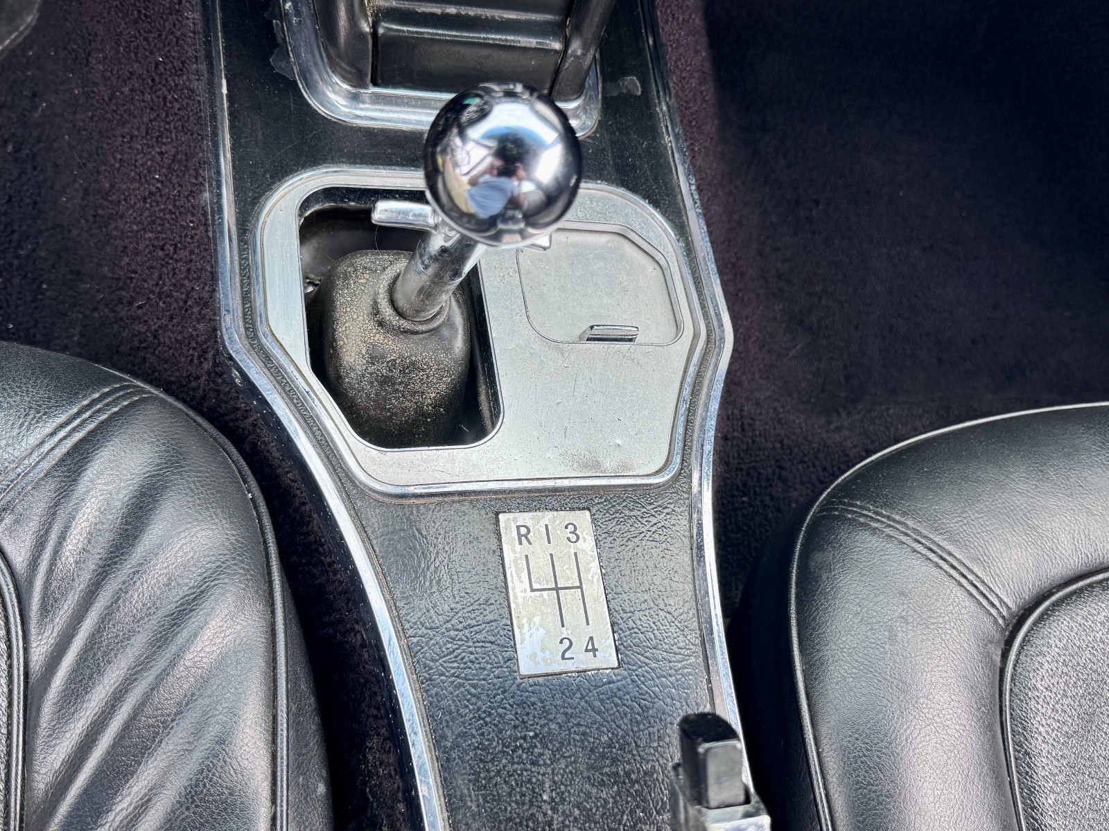 Chevrolet-Corvette-1967-Coupe-19