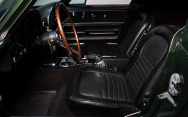 Chevrolet-Corvette-1967-Coupe-25