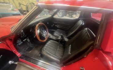Chevrolet-Corvette-1968-Coupe-11