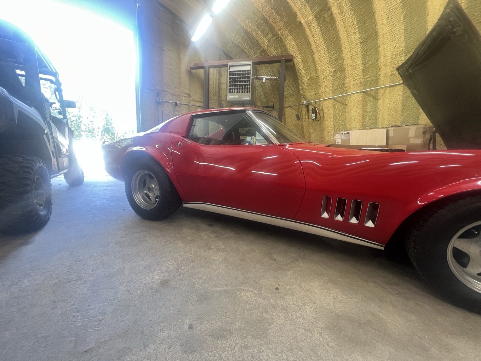 Chevrolet-Corvette-1968-Coupe-4