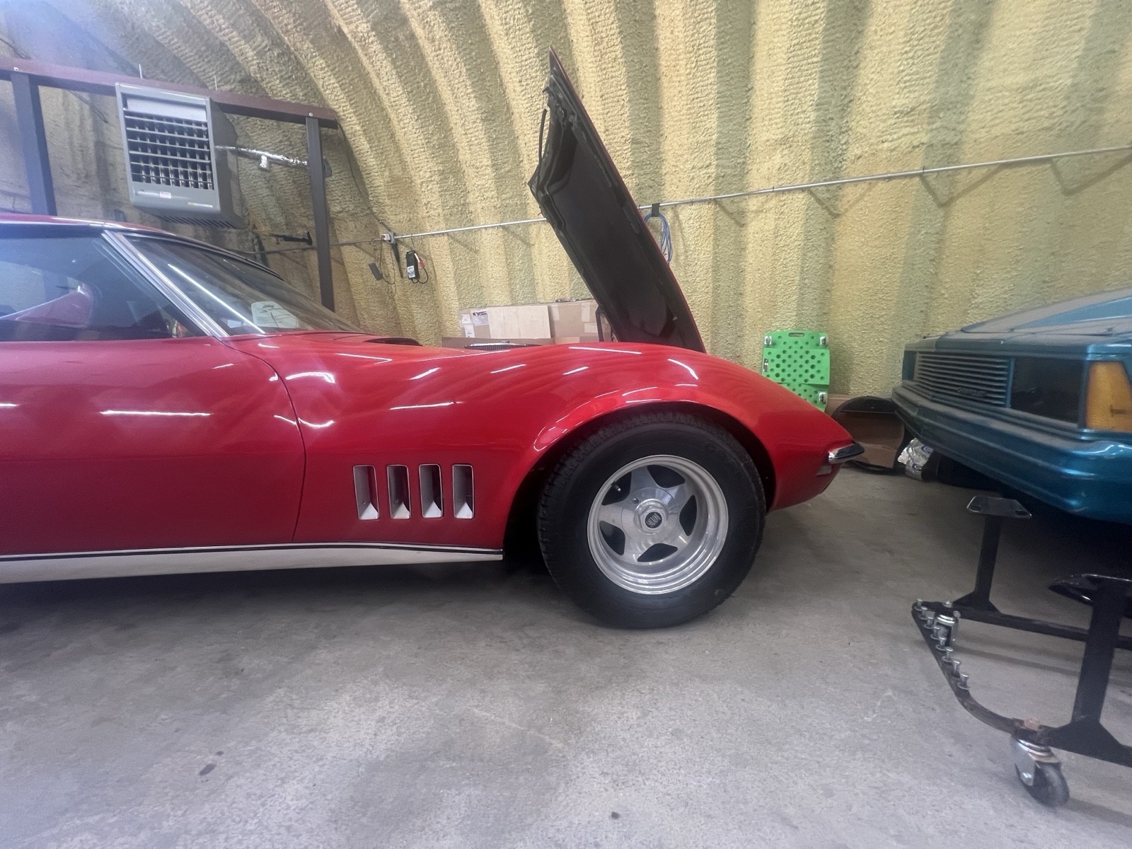 Chevrolet-Corvette-1968-Coupe-5