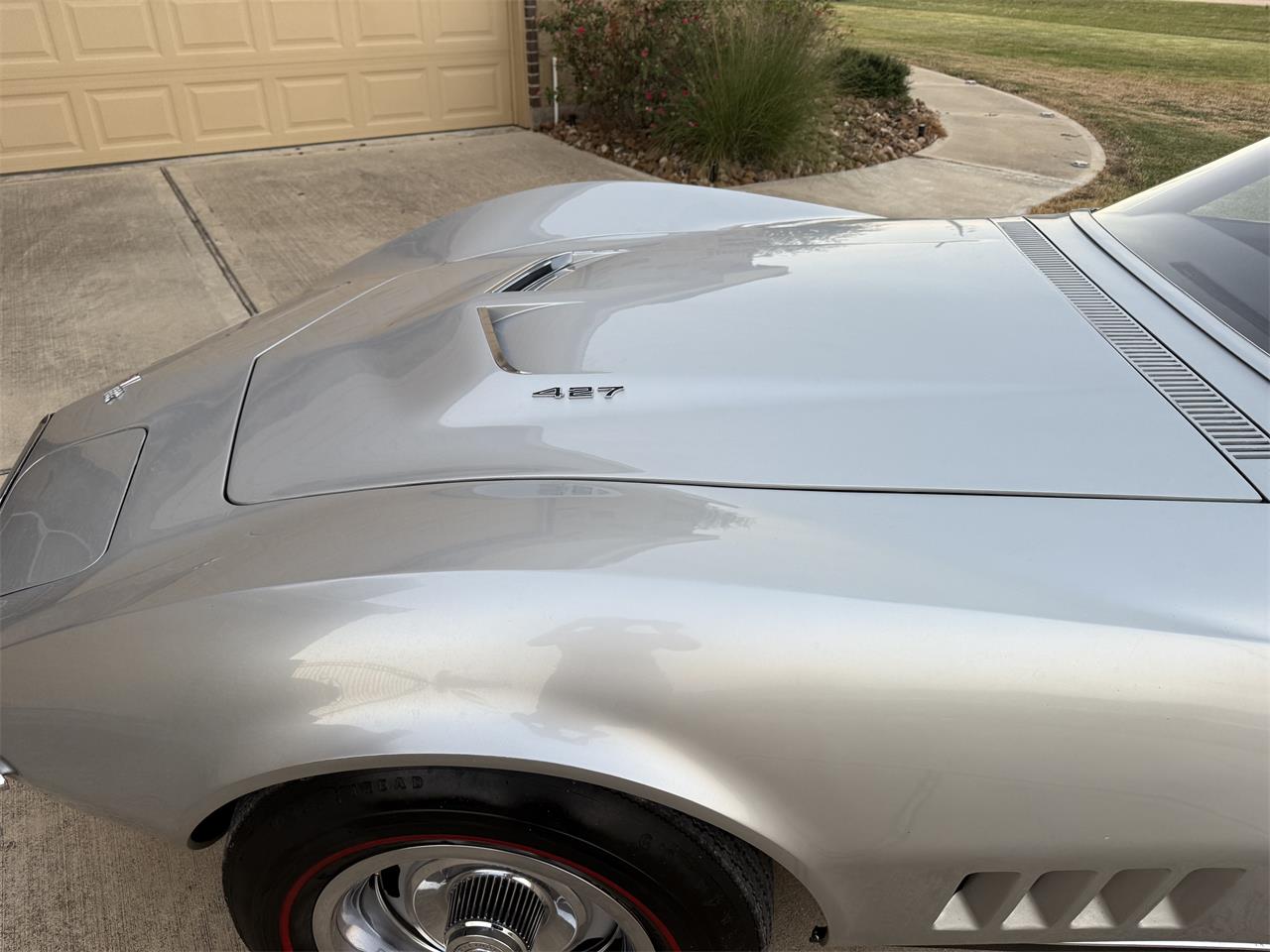 Chevrolet-Corvette-1968-Silver-Black-22