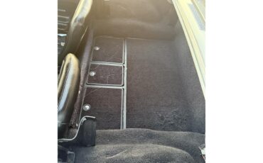 Chevrolet-Corvette-1968-Silver-Black-31