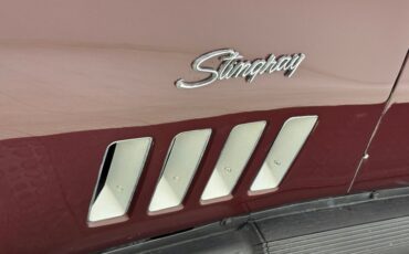 Chevrolet-Corvette-1969-Burgundy-Poly-Saddle-15
