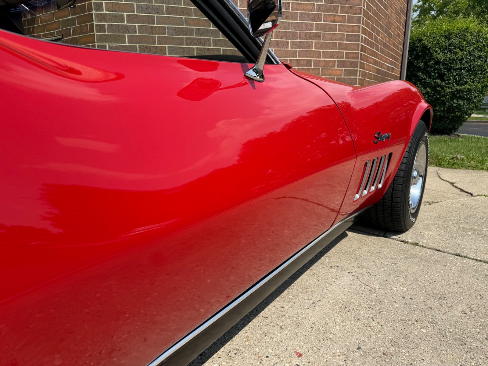 Chevrolet-Corvette-1969-Convertible-10