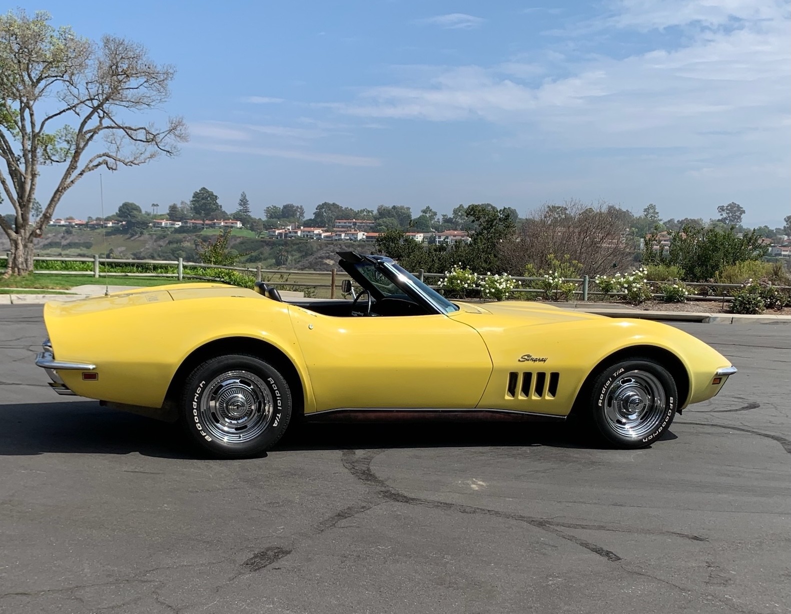 Chevrolet-Corvette-1969-Convertible-16